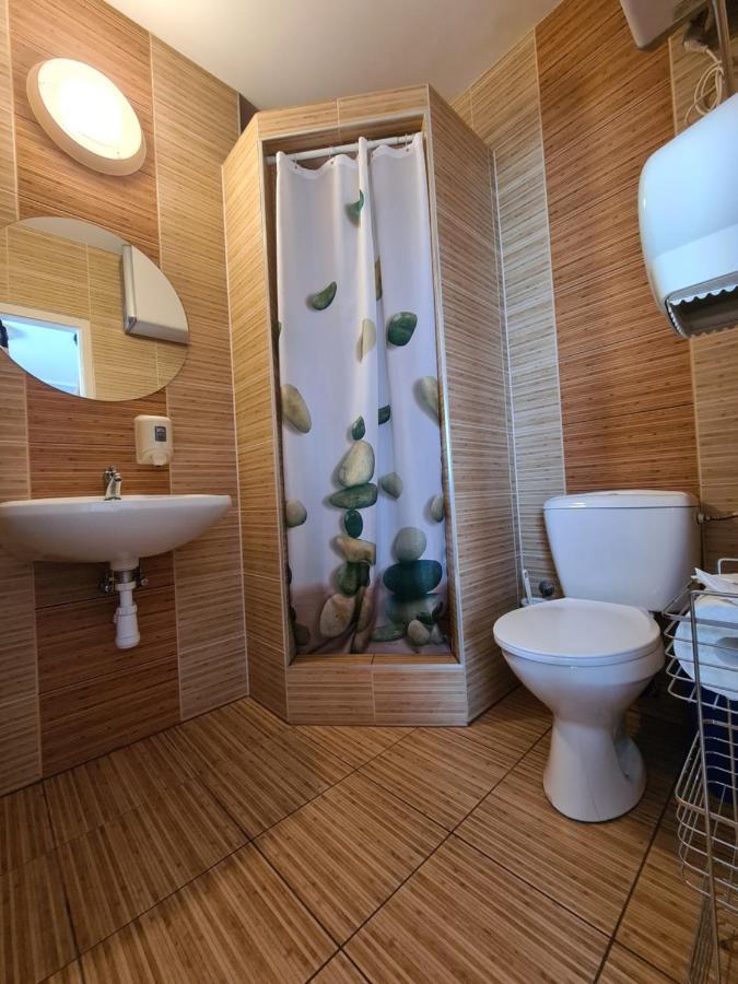 Surman Apartmanok Siófok Esterno foto