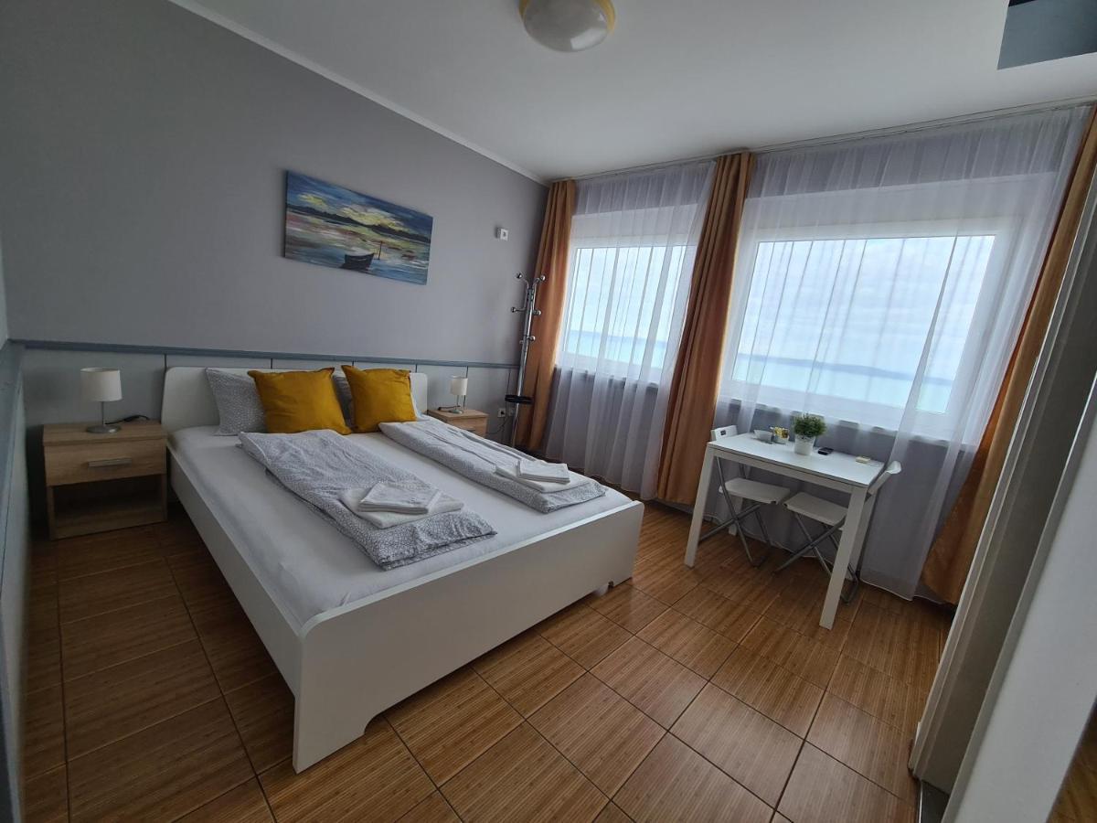 Surman Apartmanok Siófok Esterno foto