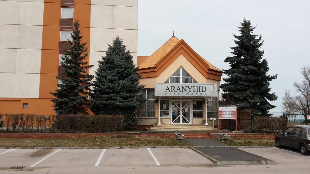 Surman Apartmanok Siófok Esterno foto