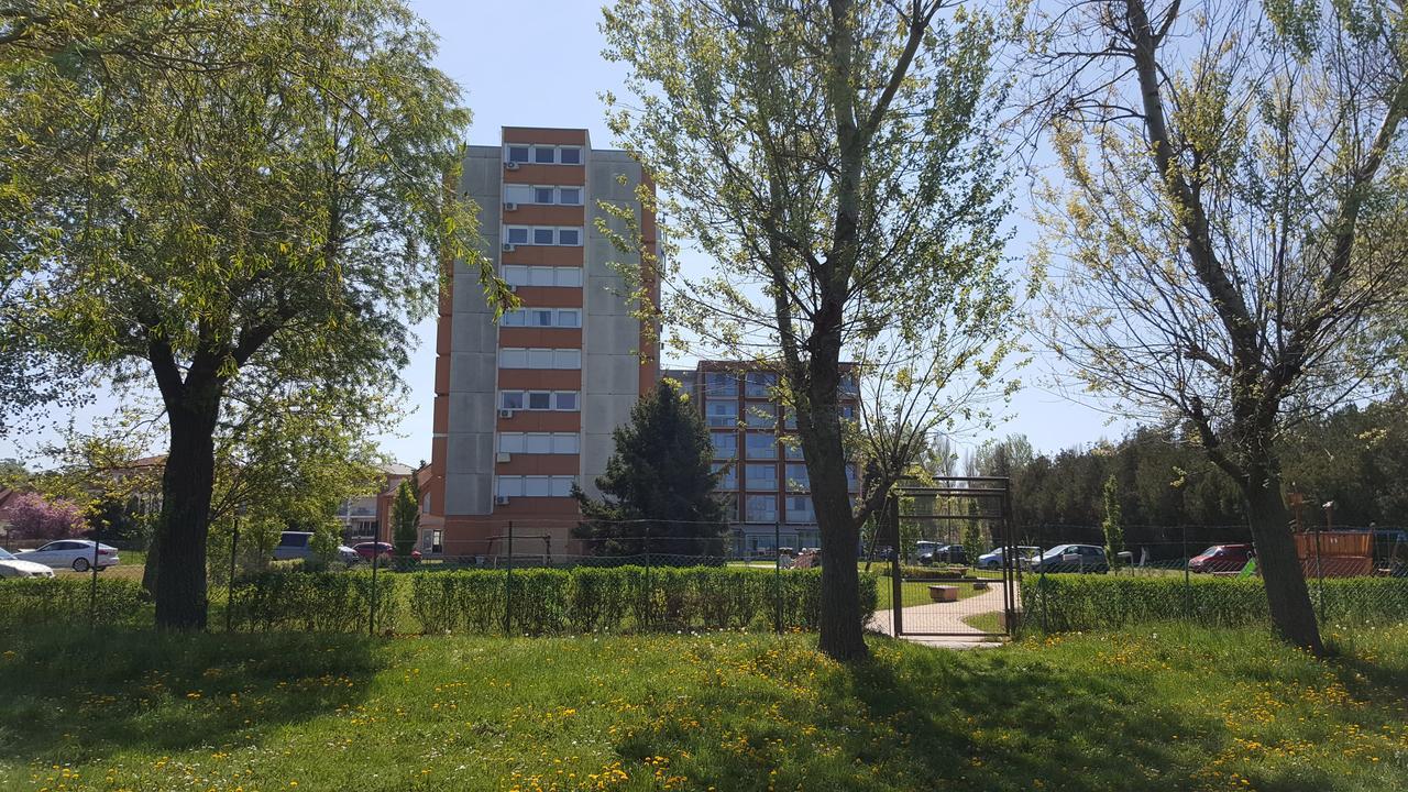 Surman Apartmanok Siófok Esterno foto