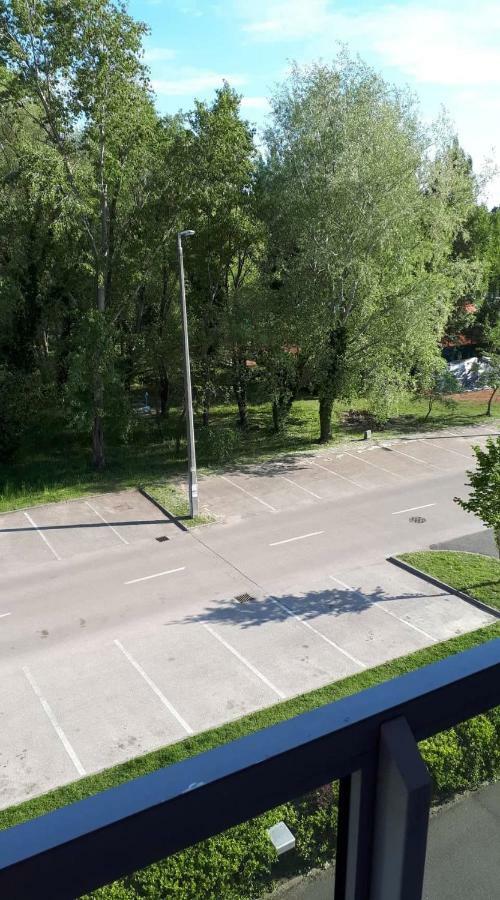 Surman Apartmanok Siófok Esterno foto