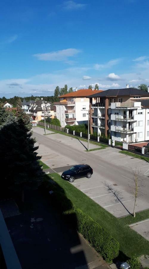 Surman Apartmanok Siófok Esterno foto